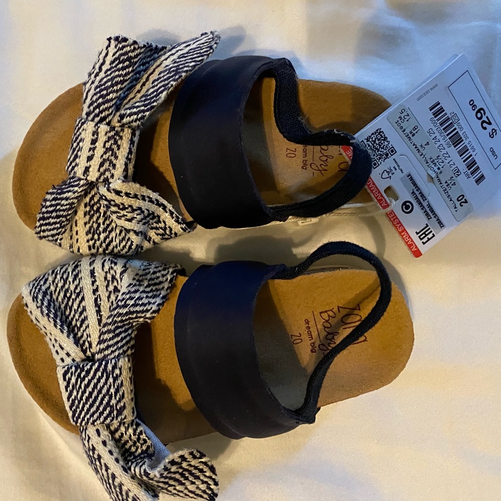 NWT Zara kids girls sandals. Size EU 20/US 4.5